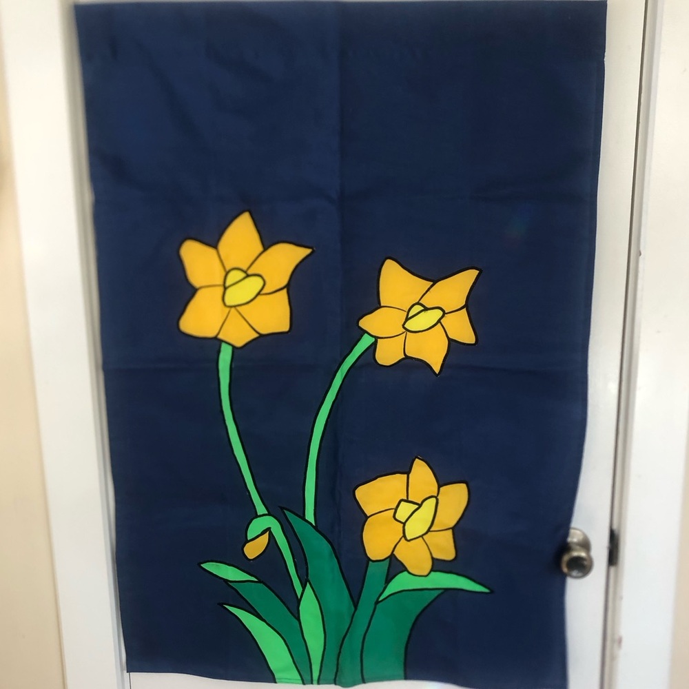 Vintage Large Garden Daffodil Flag